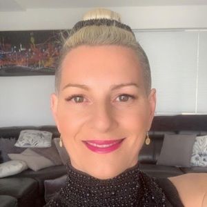 Meet your Posher, Nicky